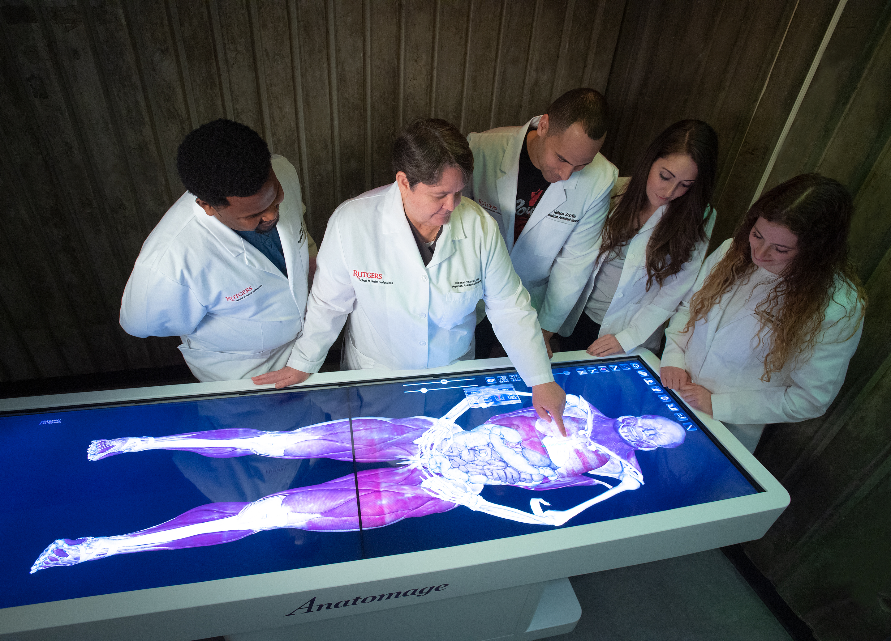 Digital Cadavers Offer a High-Tech Lesson in Anatomy