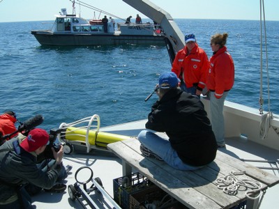 Scott Glenn, Tina Haskin, and the glider