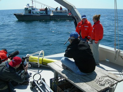 Scott Glenn, Tina Haskin, and the glider 