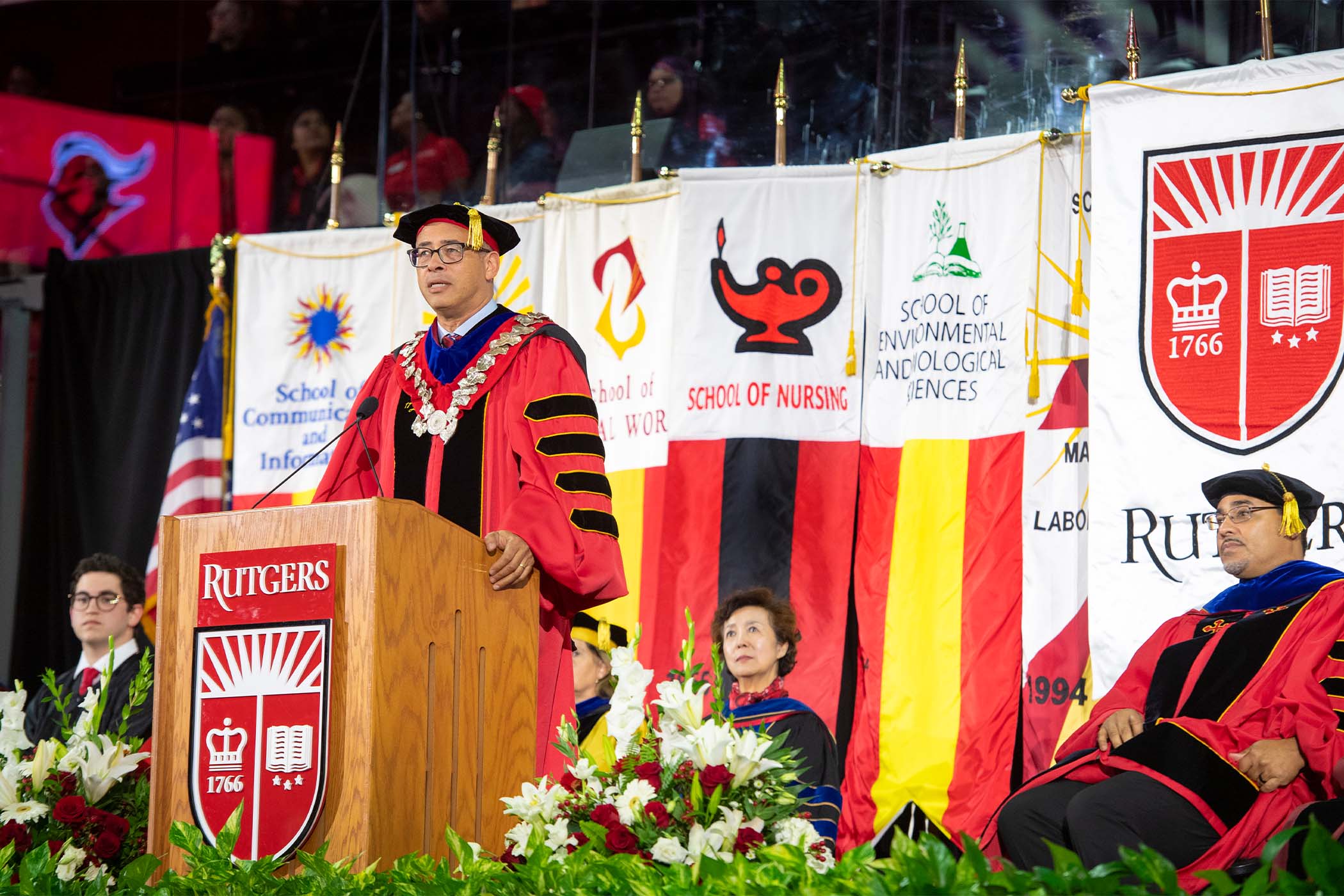 President Holloway addresses New Student Convocation 