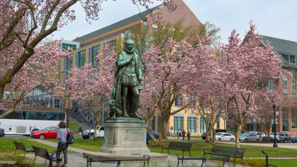 William the Silent statue on Voorhees Mall