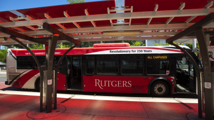 Rutgers bus on New Brunswick campus