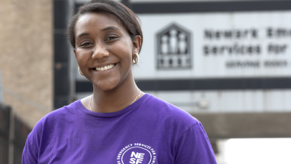 Karyna Anderson spend her Scarlet Service internship with SAIF at Newark Emergency Services for Families