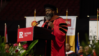 Black Thought of The Roots addressing commencement 