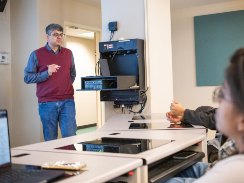 Dr. Sunil Shende during a lecture