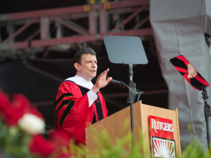 David Remnick addresses Rutgers Class of 2022