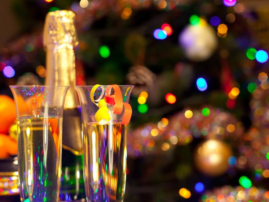 Holiday Drinking: Beware Seasonal Triggers for Overindulging in Alcohol | Rutgers University