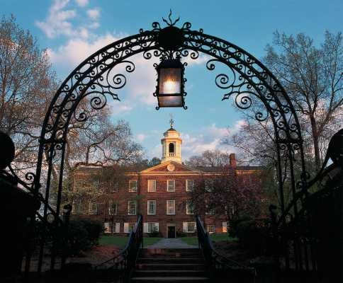 Old Queens Arch