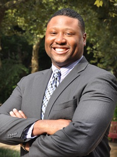 Oscar Holmes