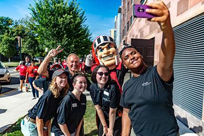 Rutgers Today, Rutgers News - Class of 2022, largest in history