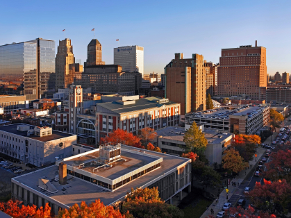 RU-Newark and Newark Skyline