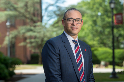 President Holloway on front of Winants Hall