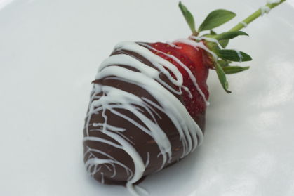 Chocolate-covered Rutgers D'Light strawberry
