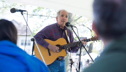 Pete McDonough, senior vice president for External Affairs at Rutgers University, performs at the 2019 New Jersey Folk Fest.