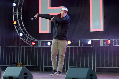 Jonathan Holloway at Dance Marathon