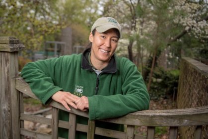 Alumna Jennifer Robertson, who majored in animal science at Rutgers, is the keeper of the Big Cat Falls exhibit at the Philadelphia Zoo. 