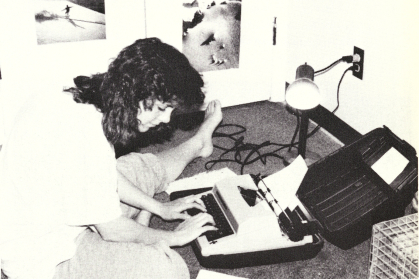Student on a typewritter in 1988