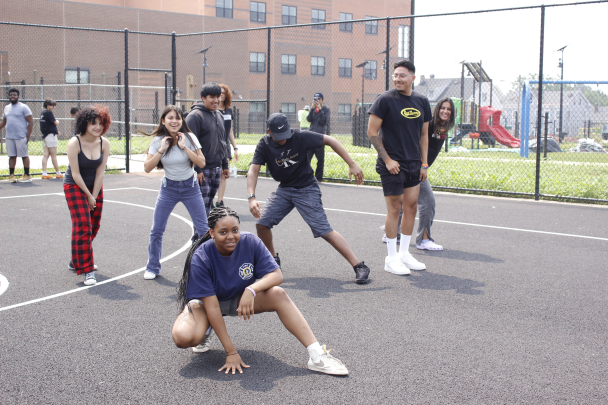 students of the AMARD&V program during a field day outside