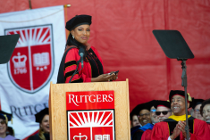 Sheryl Lee Ralph on stage at commencement 